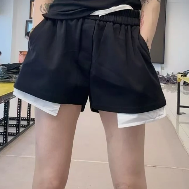 百搭款黑色假两件短裤a