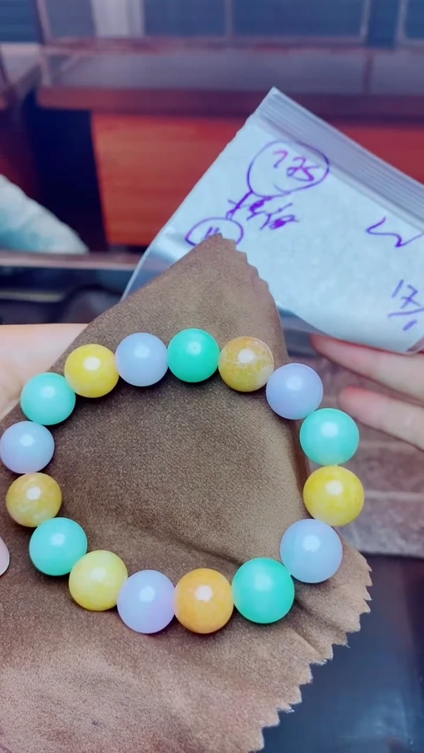 【闪购商品】定制翡翠未镶嵌珠串