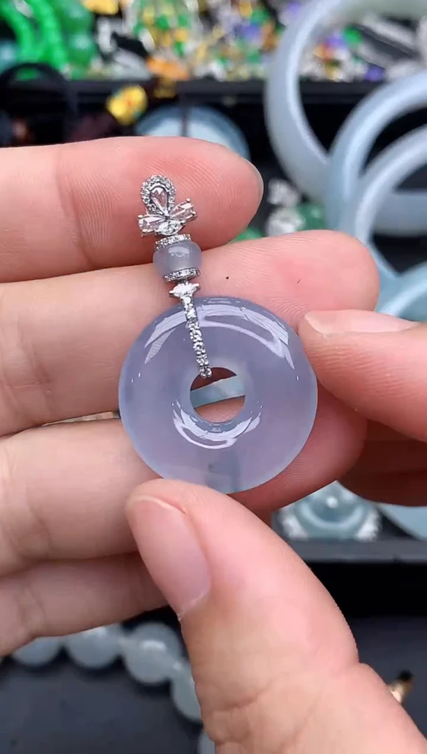 颈饰18K金镶嵌翡翠434-春日珠宝