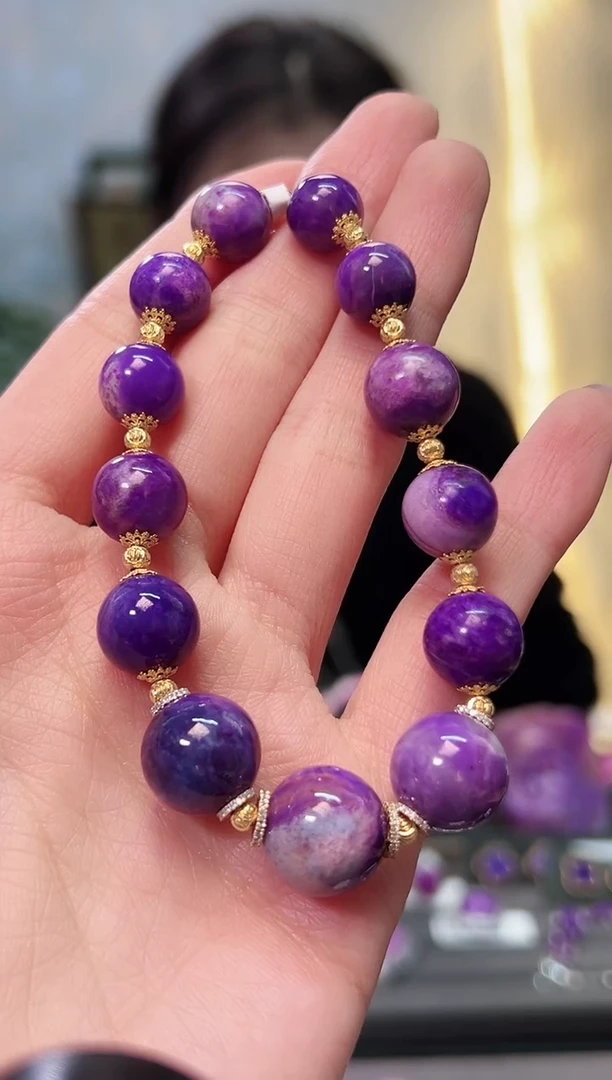 【闪购商品】苏纪石（舒俱来）手链18K金镶嵌1