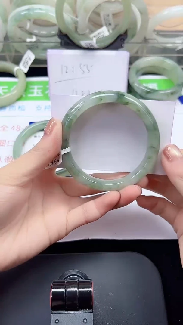 未镶嵌手镯石英质玉265-56/57