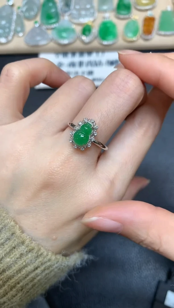 【闪购商品】翡翠戒指18K金镶嵌【无服务费