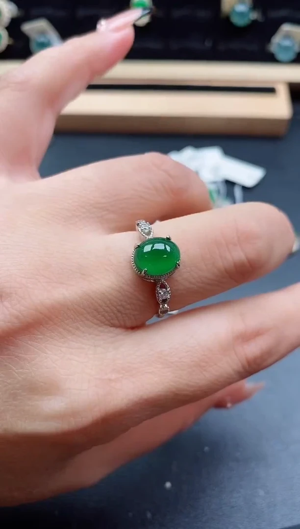 银S925镶嵌戒指翡翠1