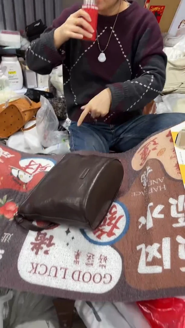 PU上车啦 宝宝们抓紧时间去下方链接拍发一个八方来财地垫