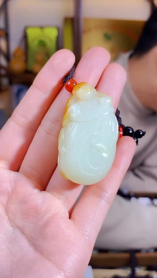 【闪购商品】和田玉颈饰未镶嵌1