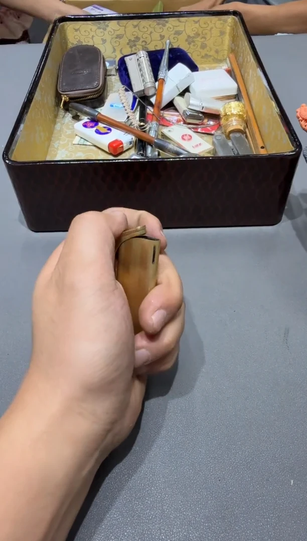 劉*元小四孤品收藏中古品