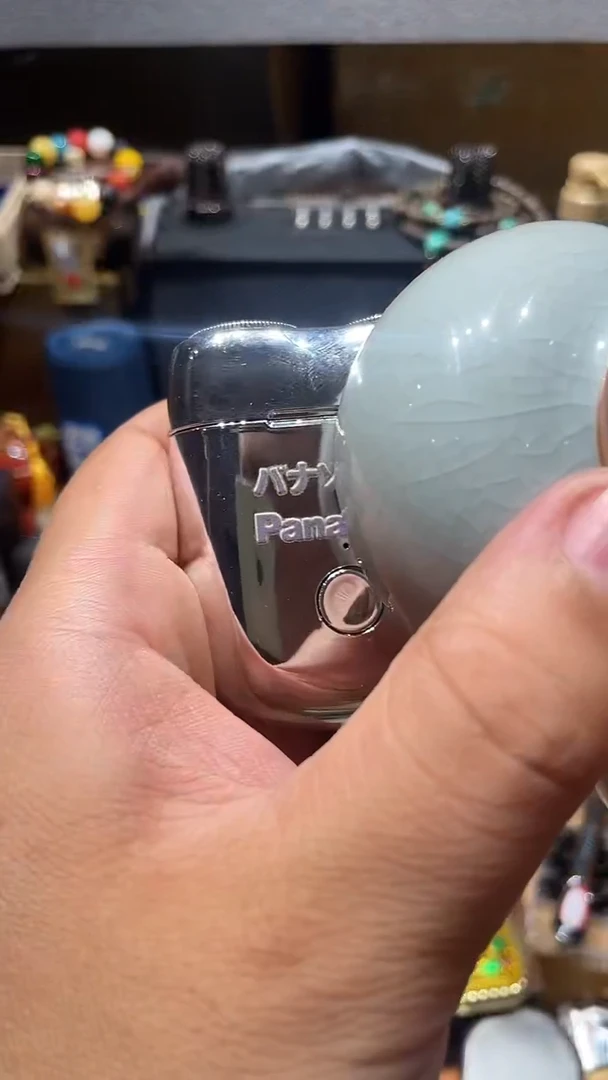 瓷片闪购商品 如图所示