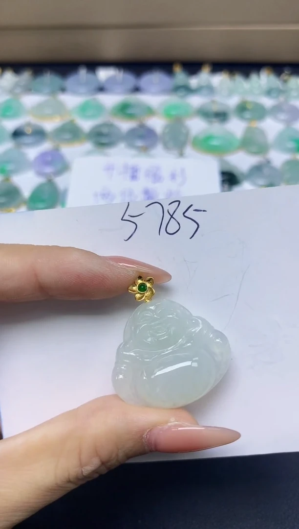 颈饰未镶嵌翡翠天然缅甸A货翡翠百元以上9元证书费自理