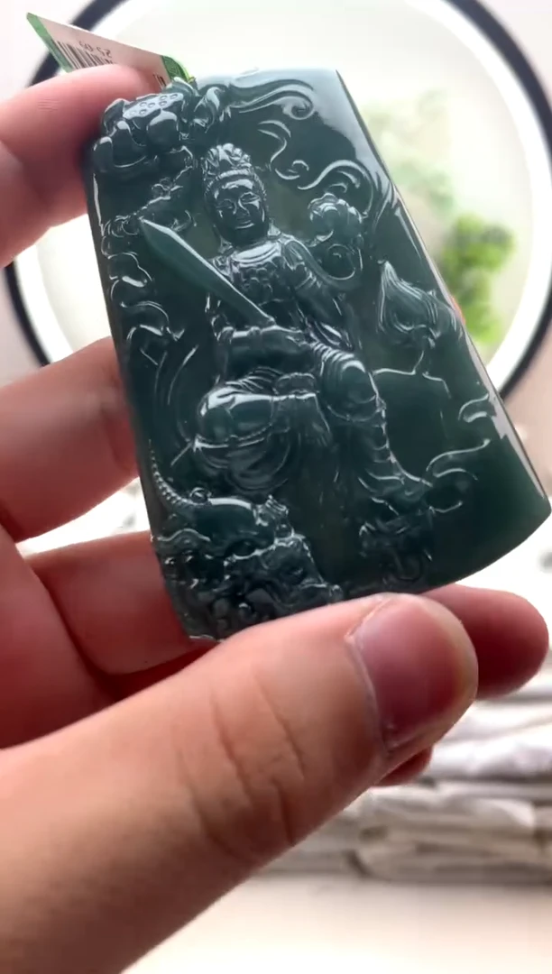 颈饰未镶嵌翡翠文殊