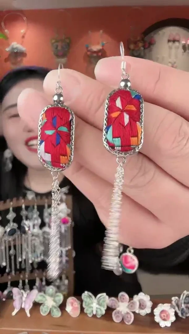 非遗手工刺绣耳环06