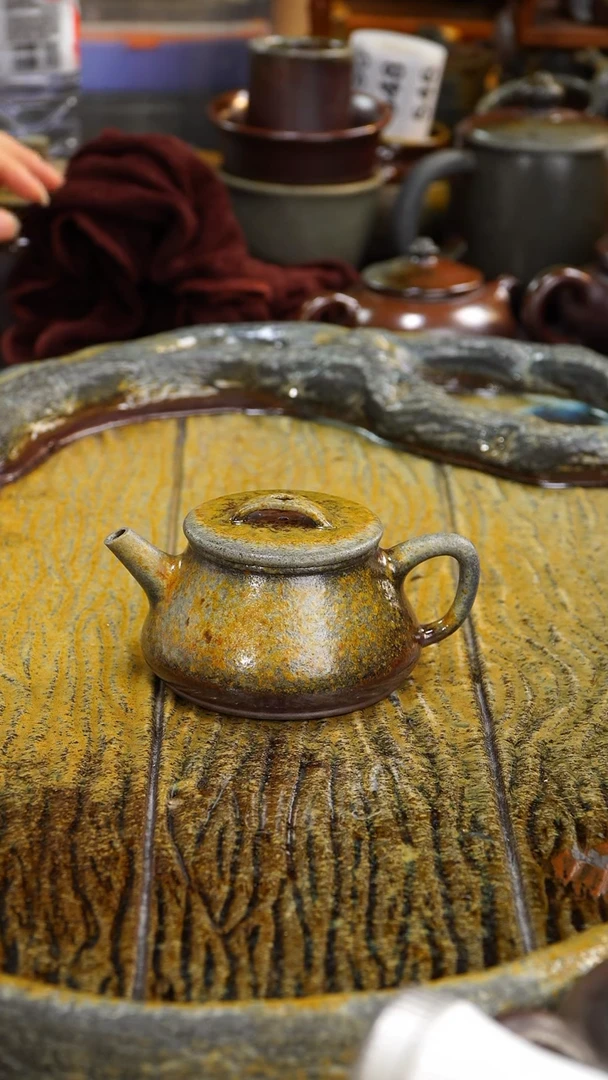 茶壶紫砂零化工釉，天然灰落