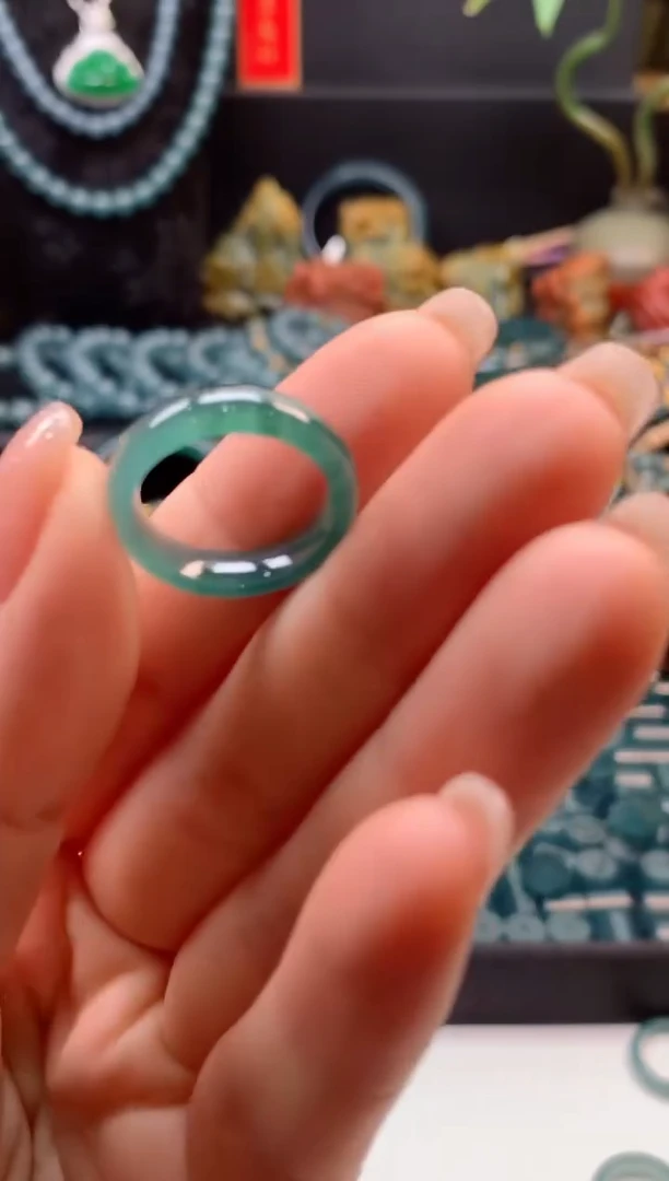 【闪购商品】翡翠颈饰未镶嵌0850648443