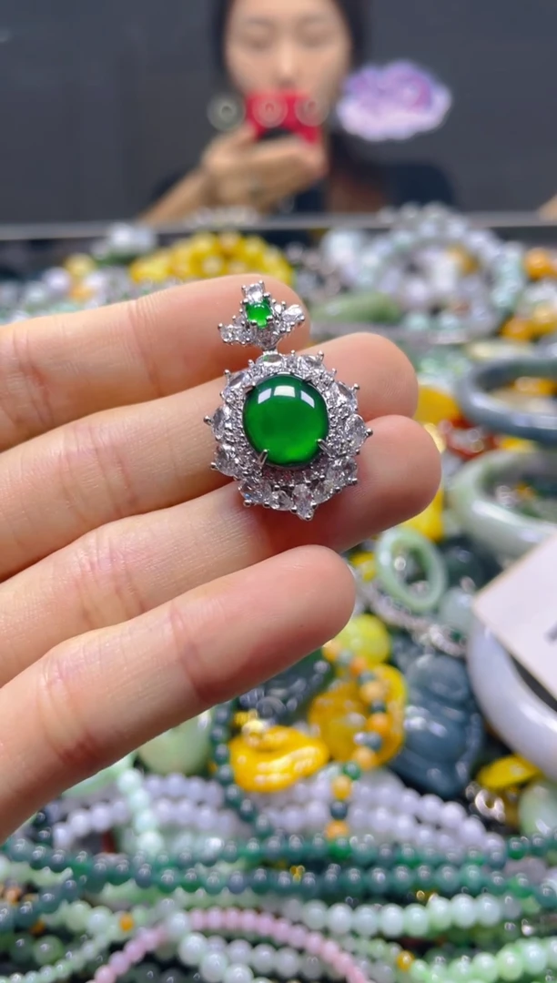 颈饰未镶嵌翡翠多样性择优发货