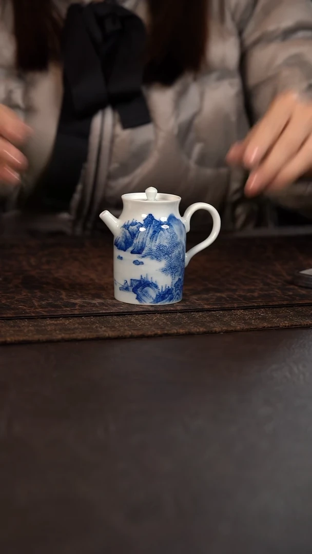 【闪购商品】杯HLX陶瓷山水瘦高壶