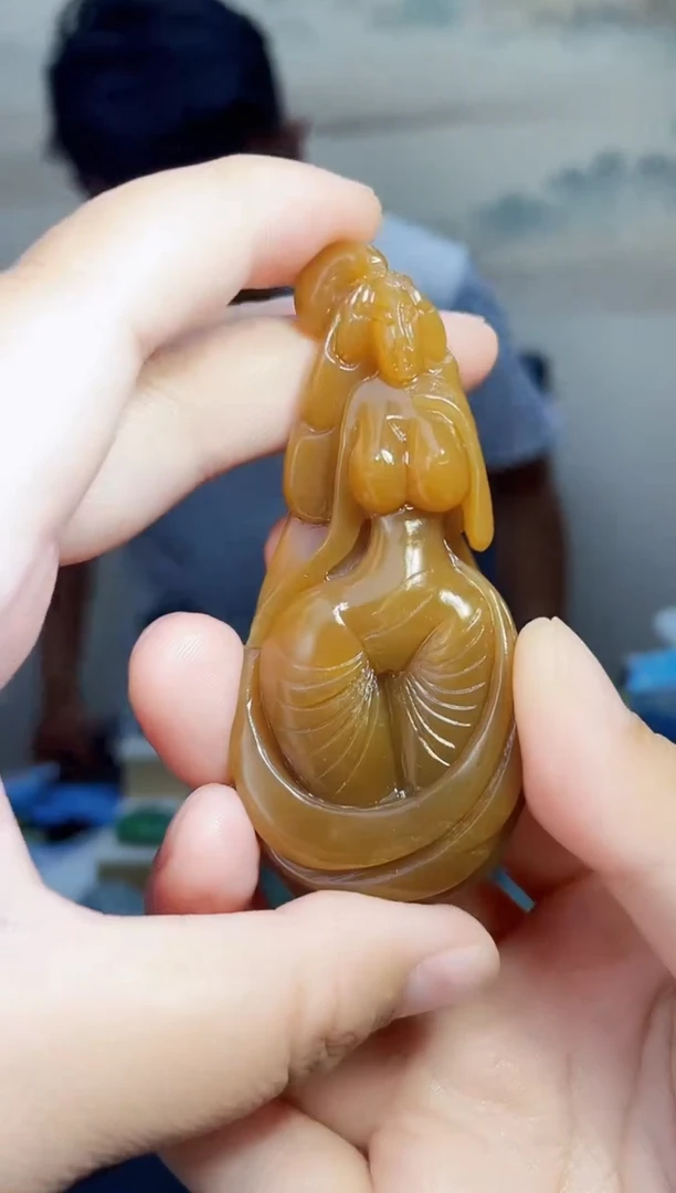 和田玉未镶嵌颈饰1