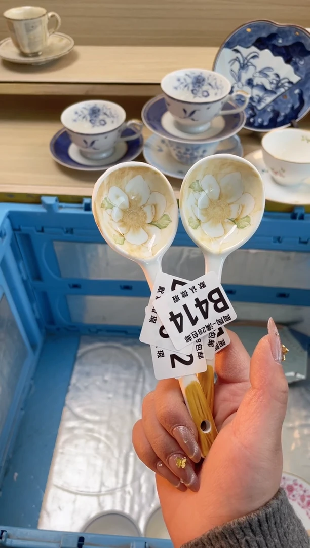 【闪购商品】杯瓷器瓷器瓷器瓷器B414