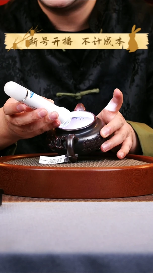 茶壶紫砂宜兴紫砂 寿桃仿古 铁血红砂 郝闻婷 320cc