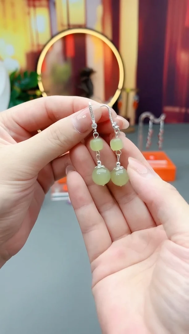 未镶嵌东陵石耳饰430