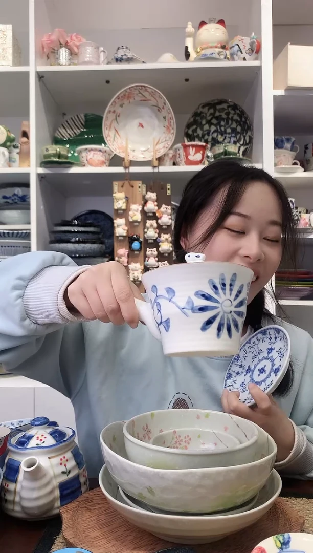 陶瓷兔子唐草急须壶