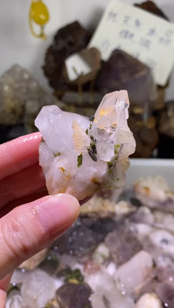 未镶嵌珠宝半成品水晶39号80g四川超七花园水晶