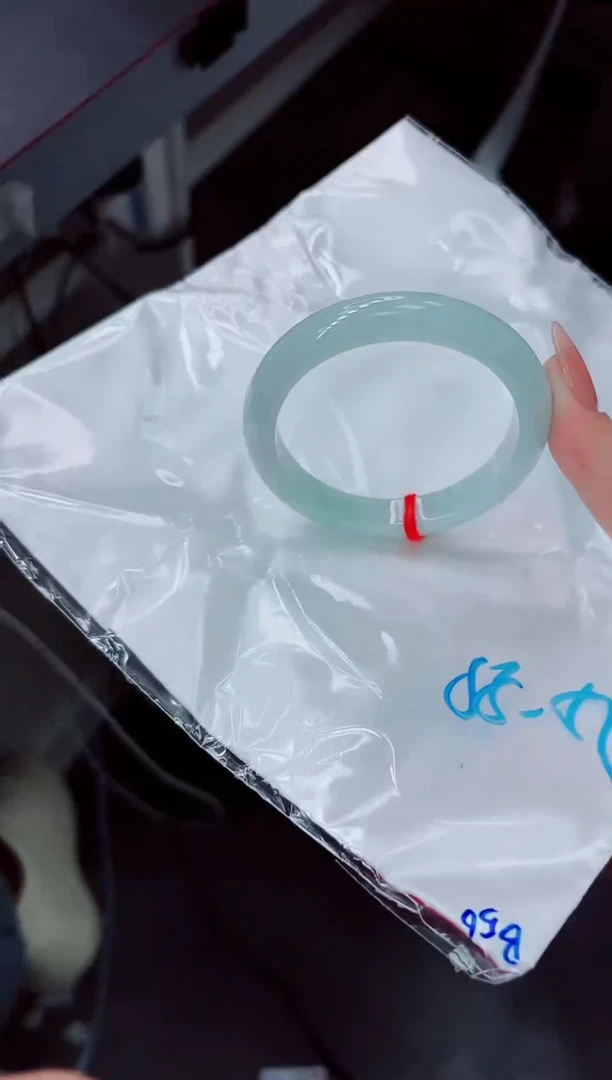 【闪购商品】翡翠手镯未镶嵌000000000