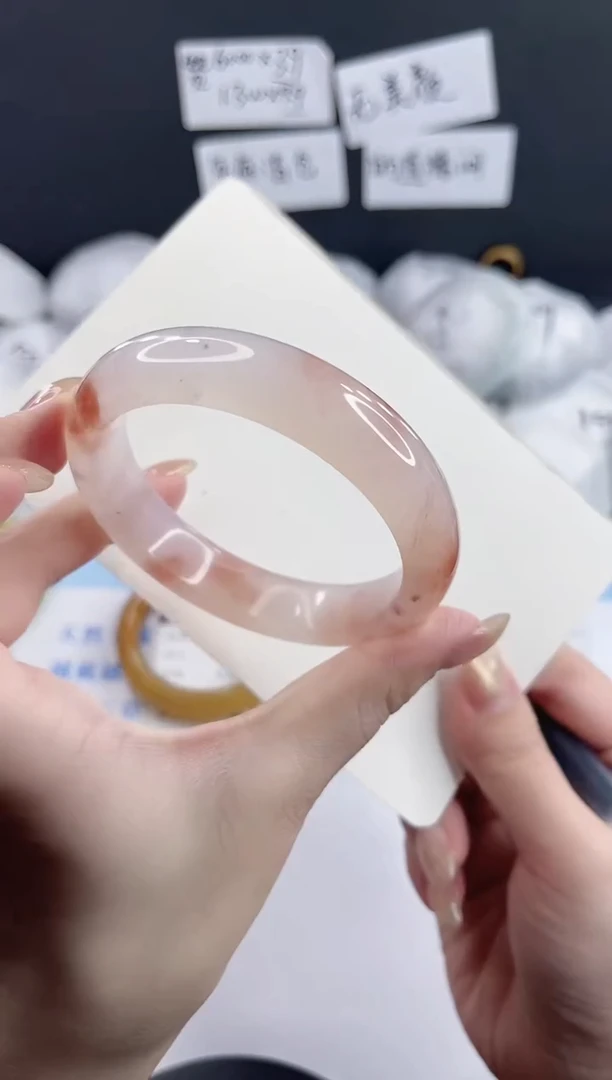 未镶嵌手镯石英质玉L285-60