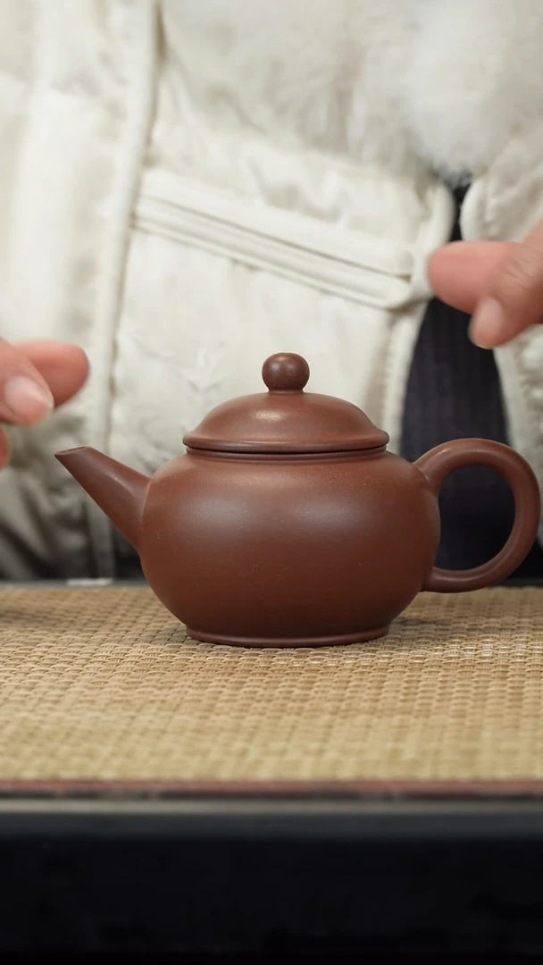【闪购商品】紫砂茶壶紫泥水平160c