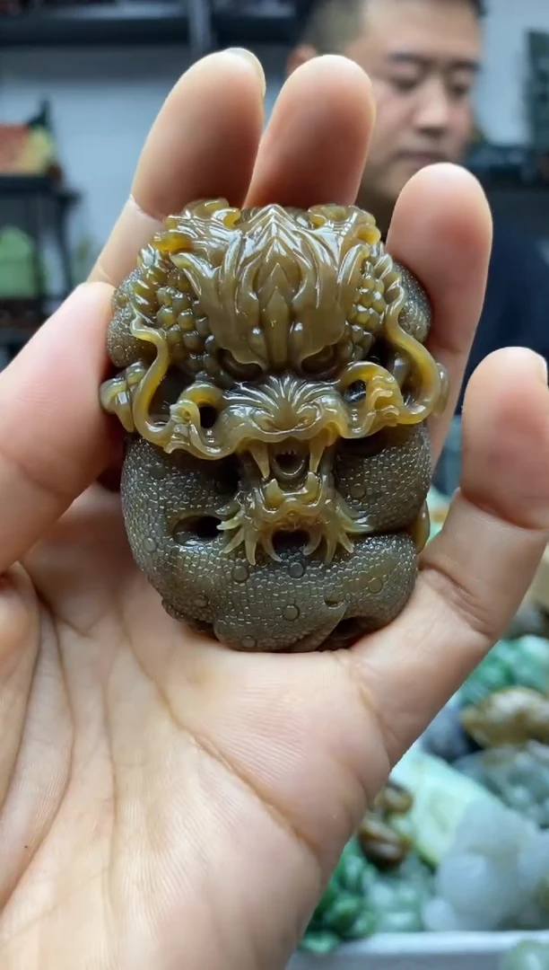 未镶嵌和田玉把件1