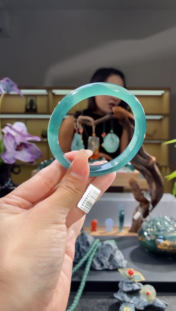 未镶嵌手镯翡翠58圈