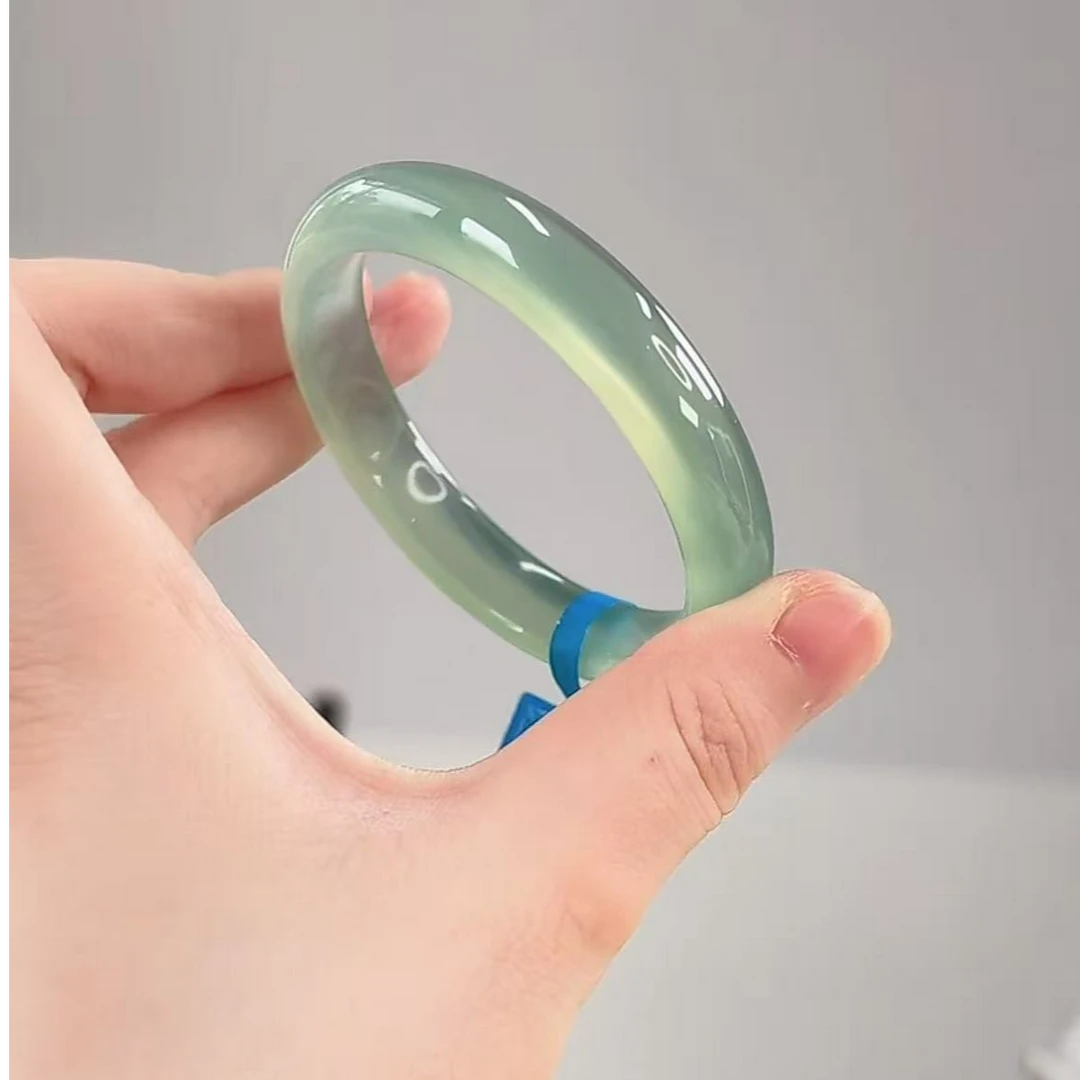 油青正圈（福利品）玉髓手镯气质款颜色有些色差多样性一只发货