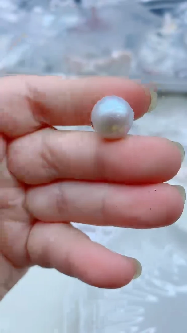 淡水珍珠未镶嵌吊坠(不含链)淡水珍珠吊坠多样性发其一