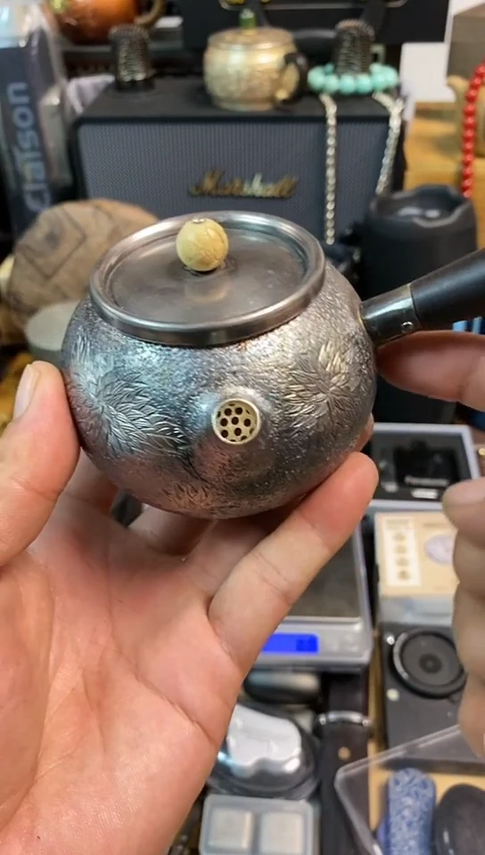 瓷片闪购商品，如图所示