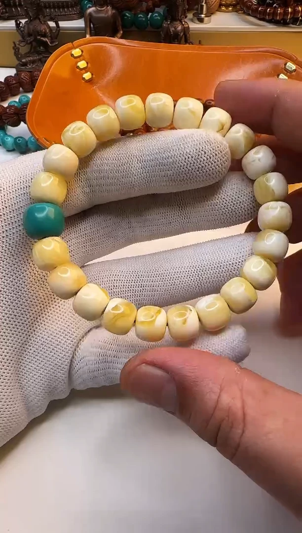 手串蜜蜡未镶嵌蜜蜡