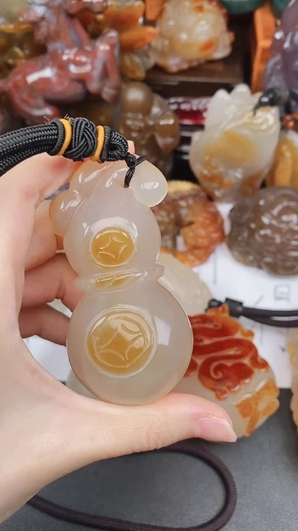 未镶嵌颈饰玛瑙/玉髓(***)AA