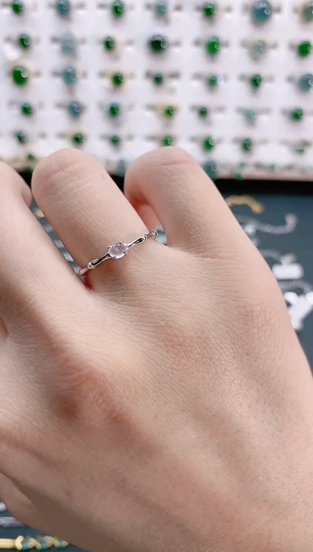 【闪购商品】翡翠戒指银S925镶嵌天然翡翠