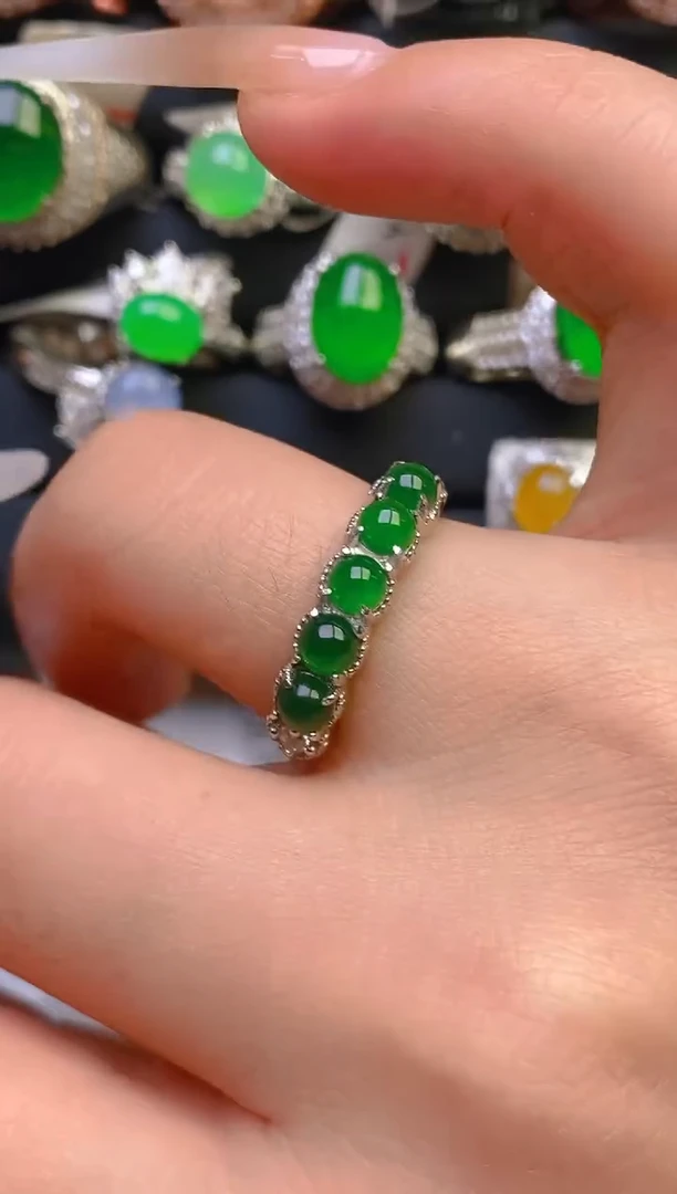 翡翠戒指银S925镶嵌天然