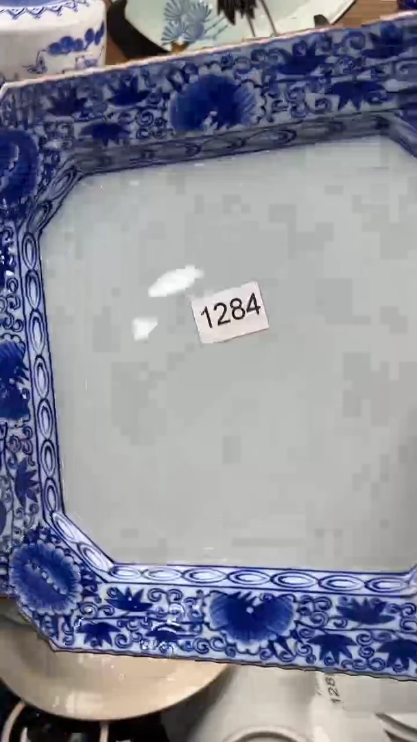 284回流瓷器，默认微瑕，18包邮