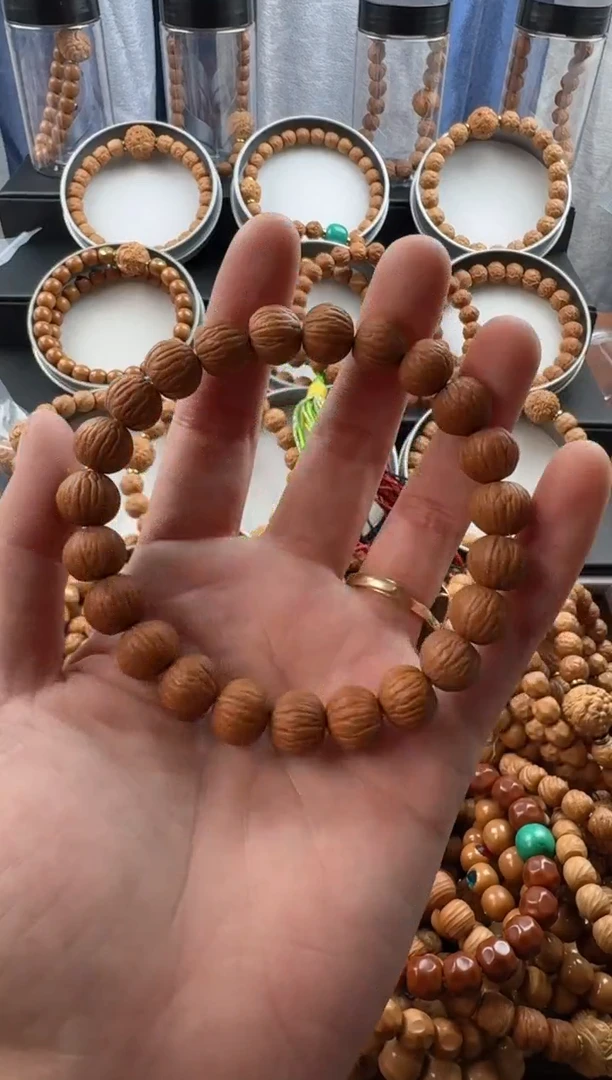 手串猴头核桃原皮单圈