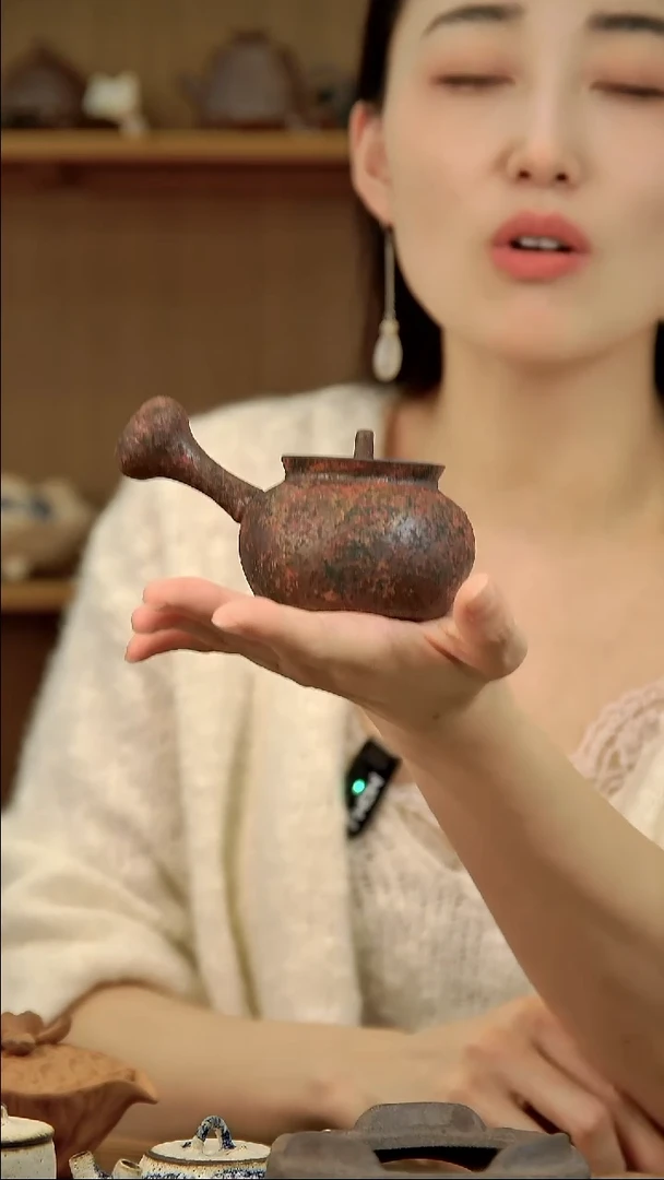 言野手作 岩矿侧把壶