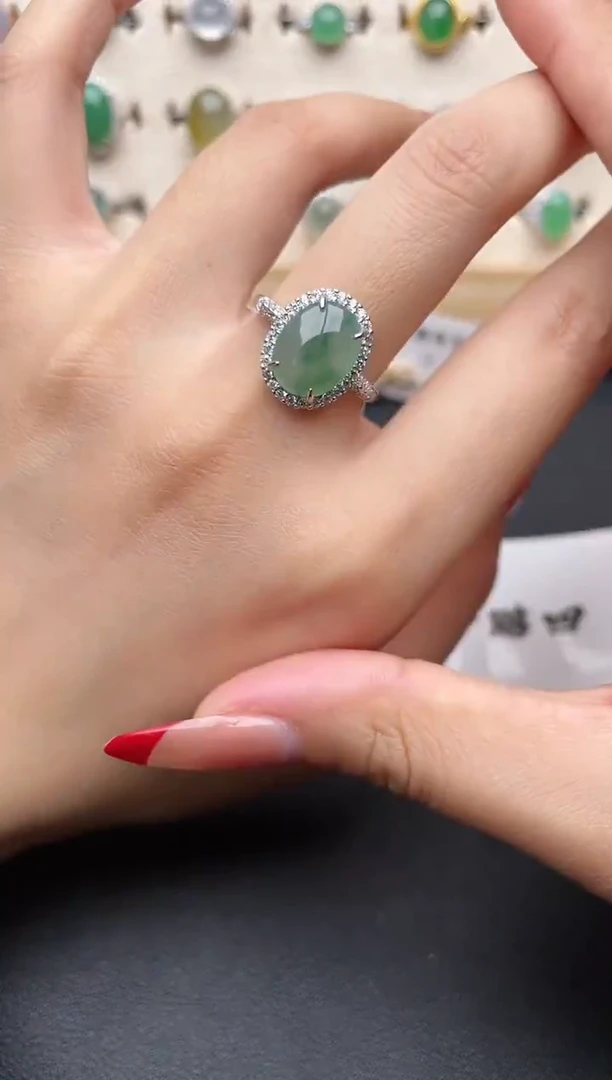 【闪购商品】翡翠戒指银S925镶嵌一物一证一礼盒