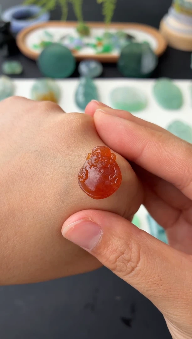 未镶嵌定制翡翠小*翡翠