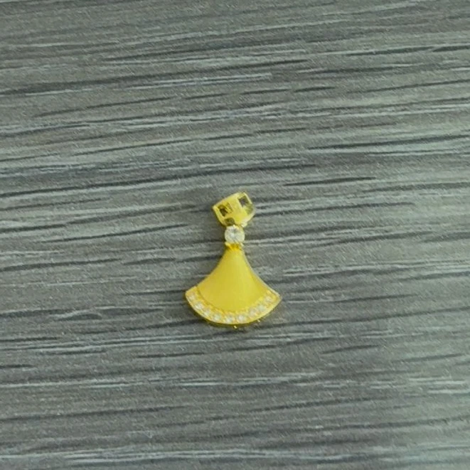 （七夕专属）18k点钻小裙子吊坠轻奢高级感