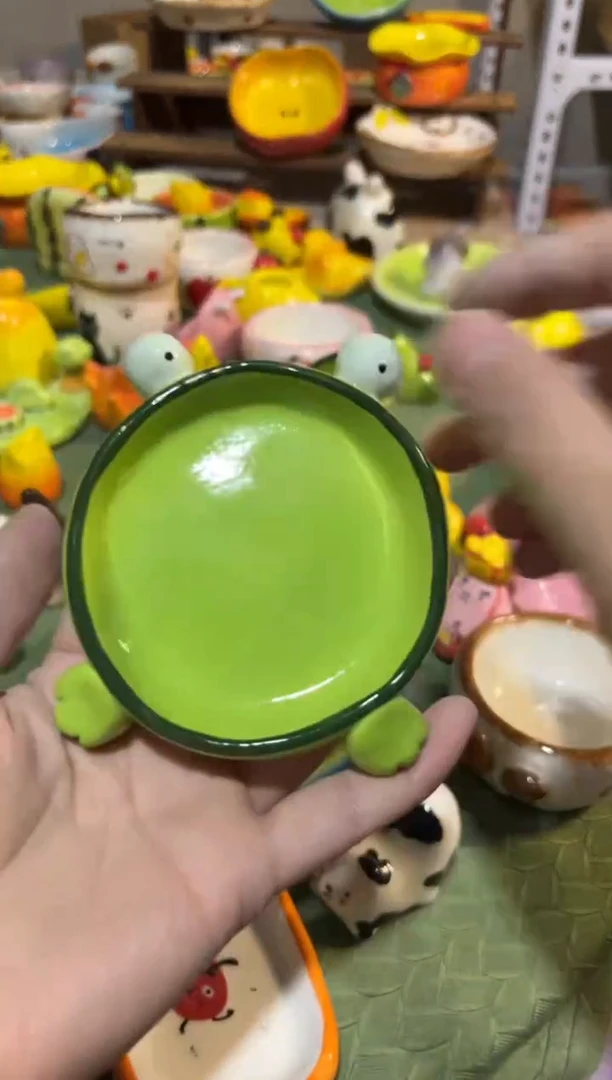 140手绘釉下彩微瑕陶瓷