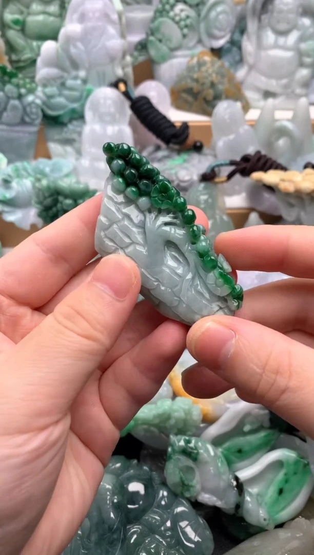 吊坠(不含链)未镶嵌翡翠1