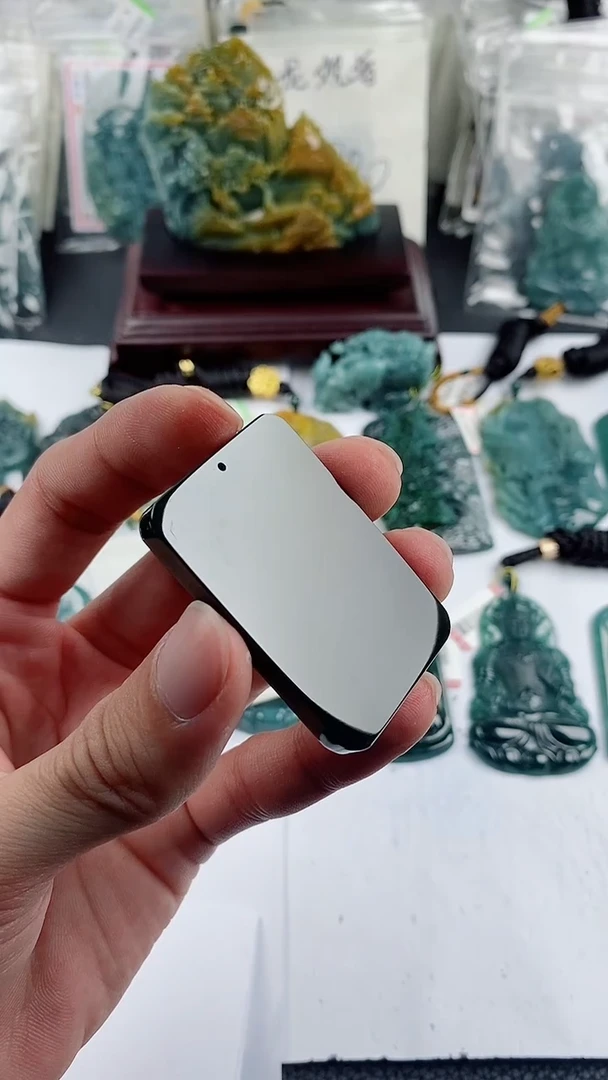【闪购商品】和田玉（青玉）颈饰未镶嵌