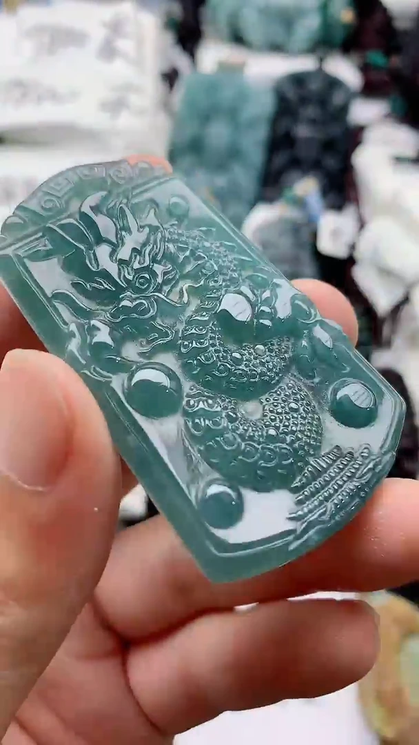 翡翠未镶嵌颈饰888