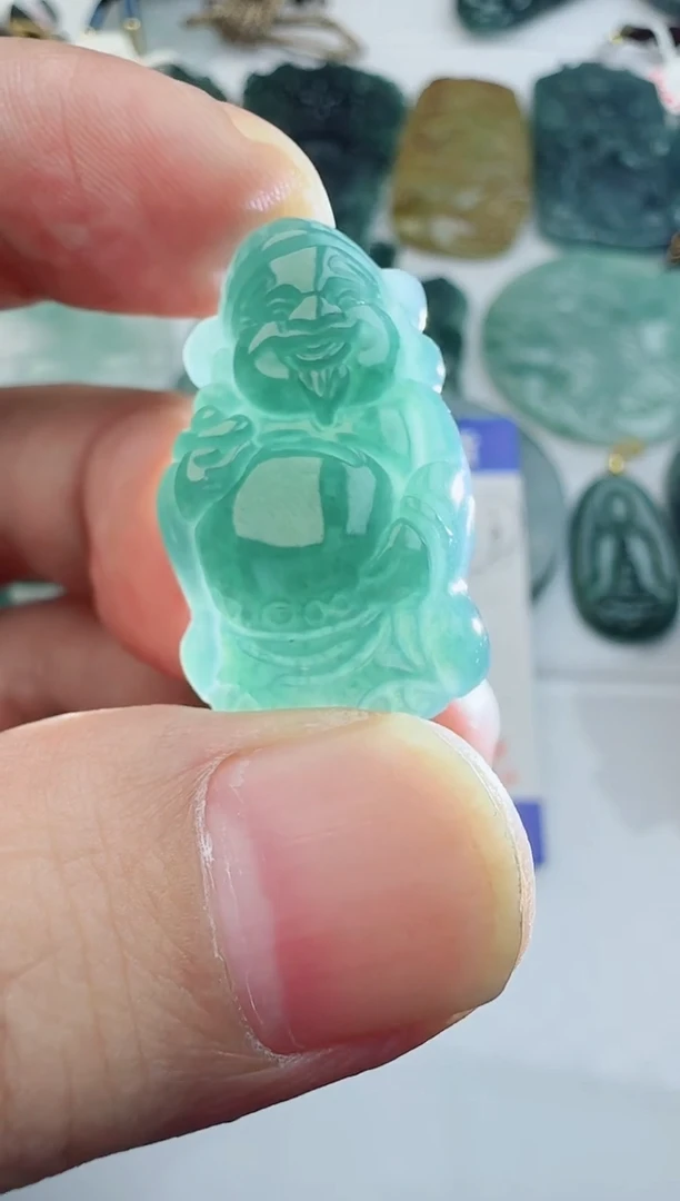 【闪购商品】翡翠颈饰未镶嵌多样性随机发其一