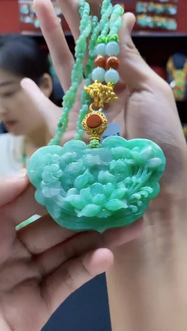 颈饰未镶嵌翡翠翡翠吊坠