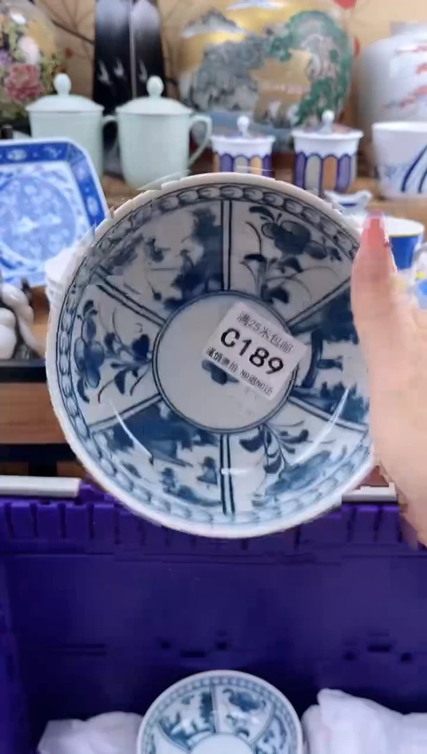 锦***。==============c189