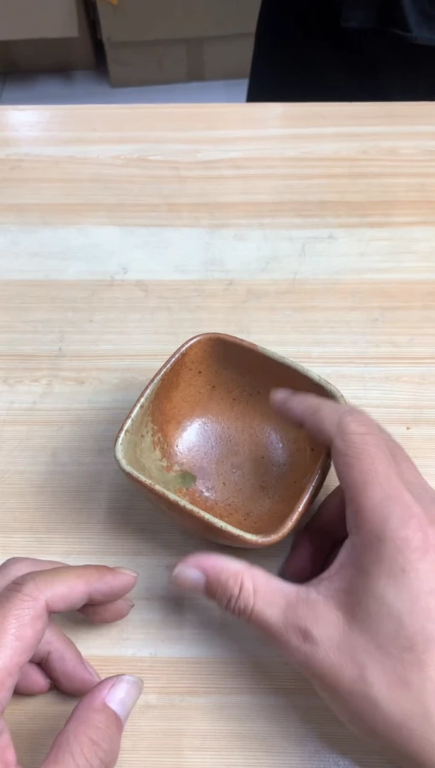 默认微瑕，no退no换，介意勿拍